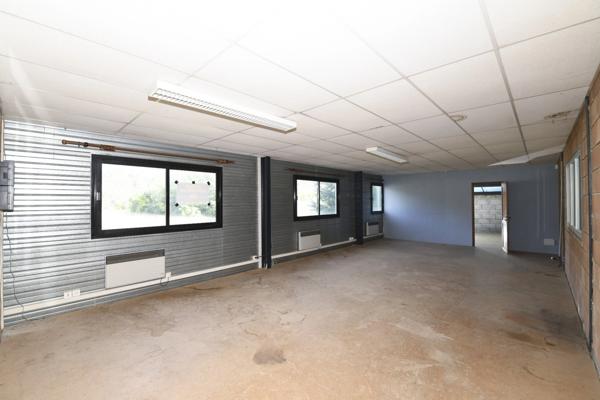 Veynes/Aspres sur Buech/ ZA La Condamine 05140 Local industriel 1000m2/ parcelle de 5000 m2