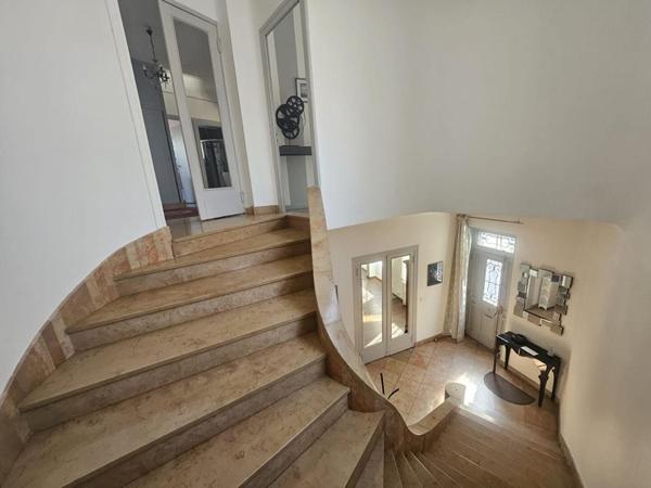 Maison Dijon 233m2