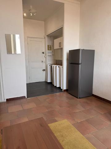 Location Appartement 2 pièces Cadolive (13950)