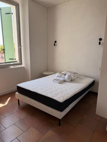 Location Appartement 2 pièces Cadolive (13950)