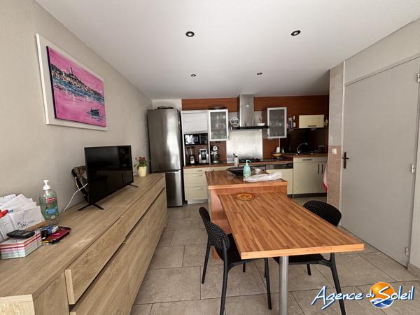 Immobilier Pro à Saint-Pierre-la-Mer Murs commerciaux tous commerces