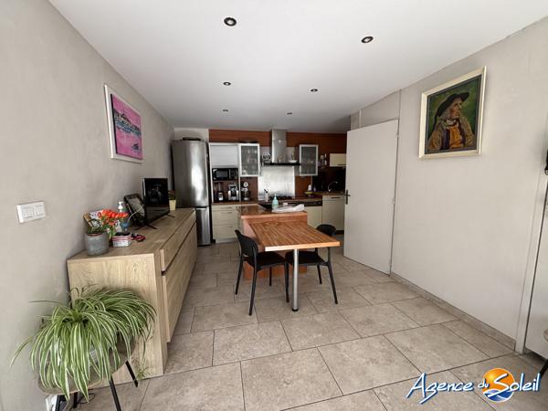 Immobilier Pro à Saint-Pierre-la-Mer Murs commerciaux tous commerces
