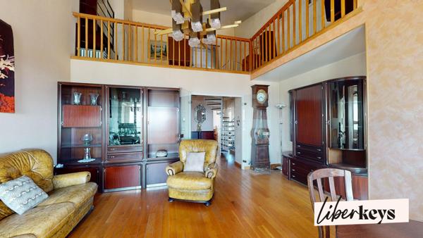 Appartement T4 en duplex de 98 m² - avec vue panoramique sur Paris - Montmorency centre