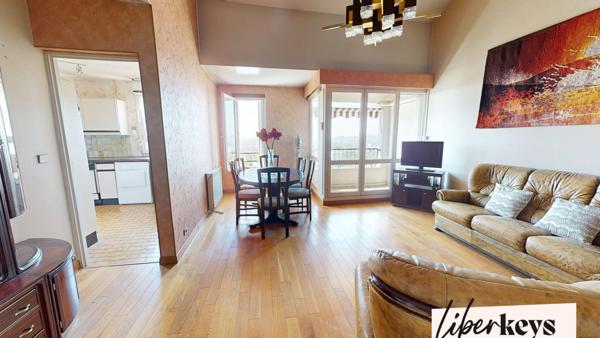 Appartement T4 en duplex de 98 m² - avec vue panoramique sur Paris - Montmorency centre