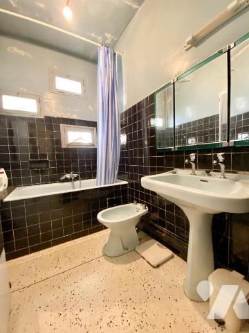 Maison à moderniser 79m² sur 331m² de jardin