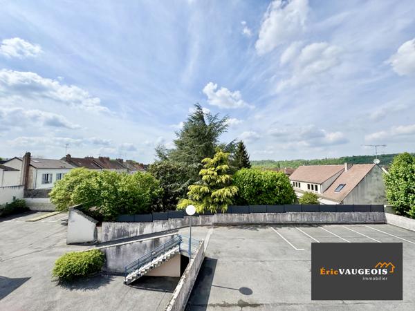 Coulommiers (77120) Appart F3/F4 - 85 m² Ascenseur. Dernier étage. Coulommiers