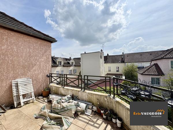 Coulommiers (77120) Appart F3/F4 - 85 m² Ascenseur. Dernier étage. Coulommiers