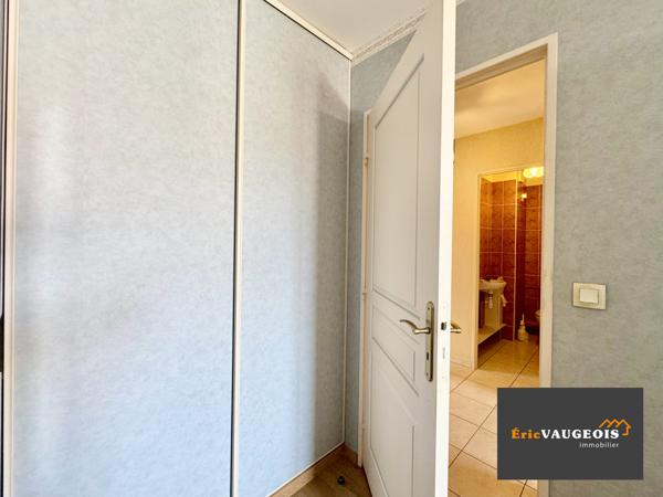 Coulommiers (77120) Appart F3/F4 - 85 m² Ascenseur. Dernier étage. Coulommiers