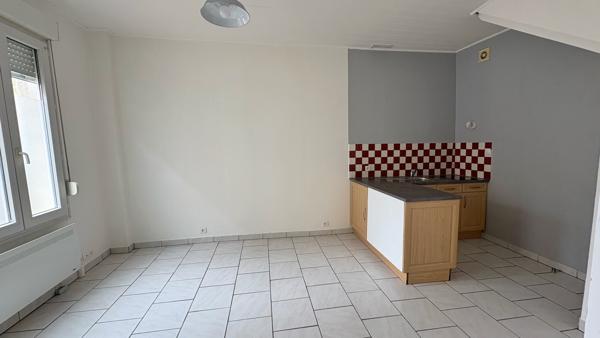 Niort - Maison de ville T2