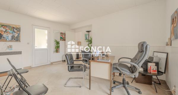 À vendre Appartement 4 pièces 55.19 m² - Versailles 78000