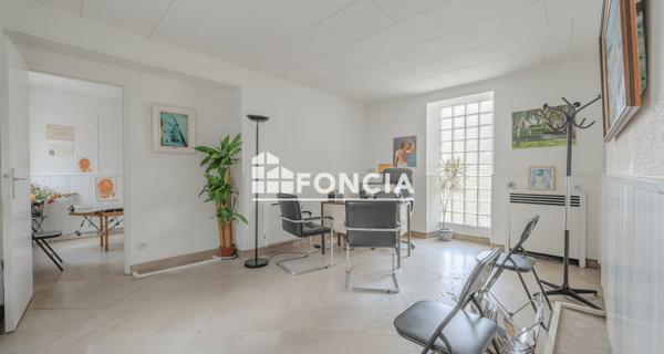 À vendre Appartement 4 pièces 55.19 m² - Versailles 78000