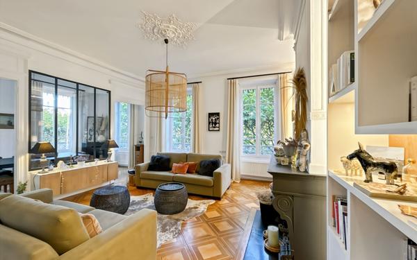 Appartement à vendre    5 pièces • 129,32 m2 Lyon 6