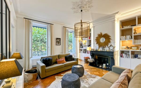 Appartement à vendre    5 pièces • 129,32 m2 Lyon 6