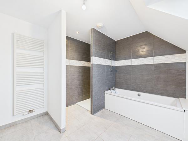 Maison 7 pièces - 150 m²