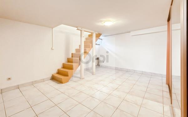 Appartement à vendre    2 pièces • 29,68 m2 Argenteuil