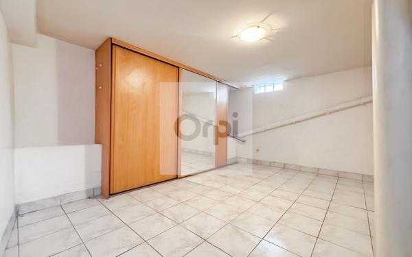 Appartement à vendre    2 pièces • 29,68 m2 Argenteuil