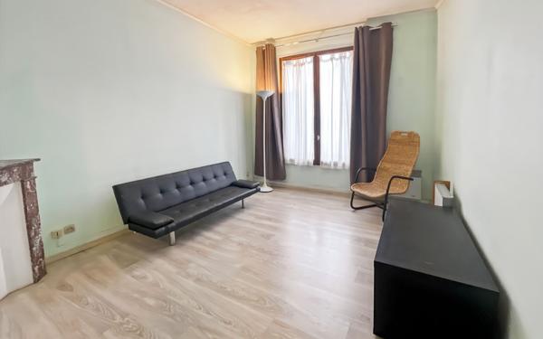 Appartement à vendre    2 pièces • 29,68 m2 Argenteuil