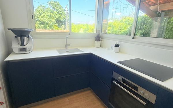 Maison à vendre    4 pièces •  Marseille 12