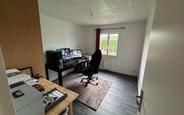 Maison à vendre    5 pièces •  Berd'huis