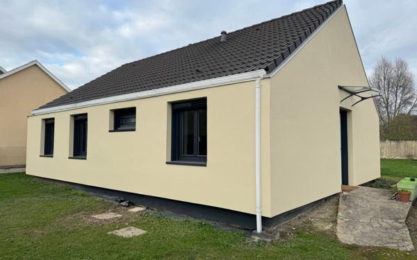 Maison à vendre    5 pièces •  Berd'huis