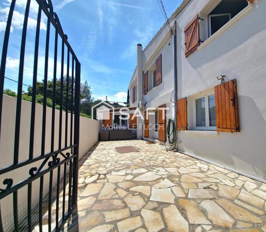 Maison 170 m² divisée en 2 logements + studio – Terrain 965 m² avec piscine