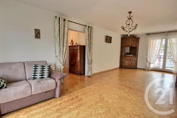 Appartement F3 à vendre  3 pièces - 77 m 2   HAGUENAU  - 67