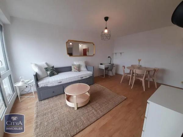 Appartement à louer 1 pièce 30.37m² Nantes (44100)
