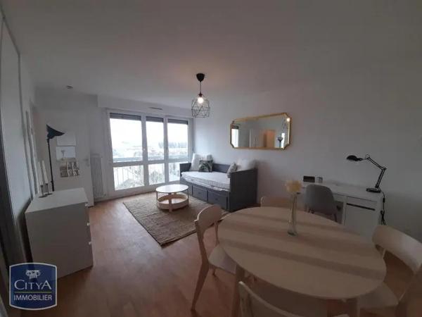 Appartement à louer 1 pièce 30.37m² Nantes (44100)