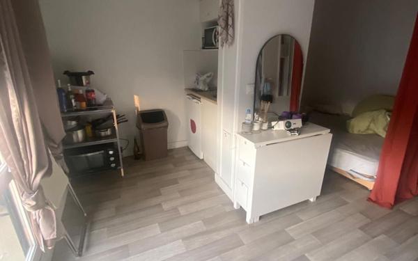 Appartement à louer    2 pièces •  Paris 11