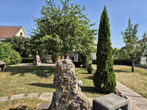 Jolie maison non mitoyenne