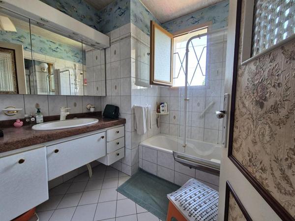 Jolie maison non mitoyenne