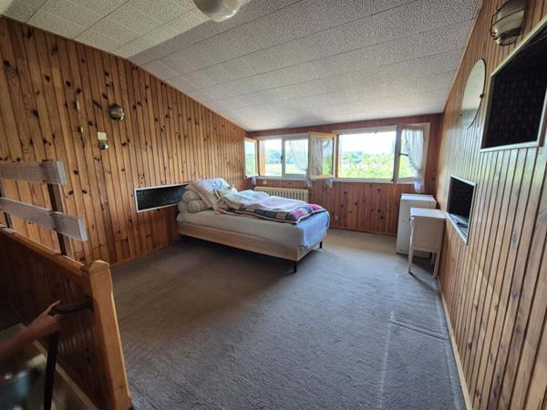 Jolie maison non mitoyenne