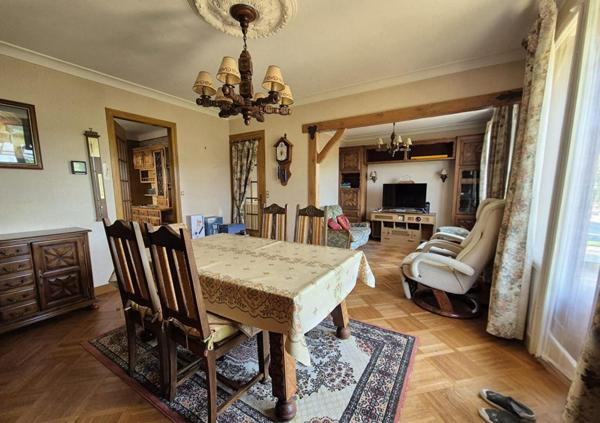 Jolie maison non mitoyenne