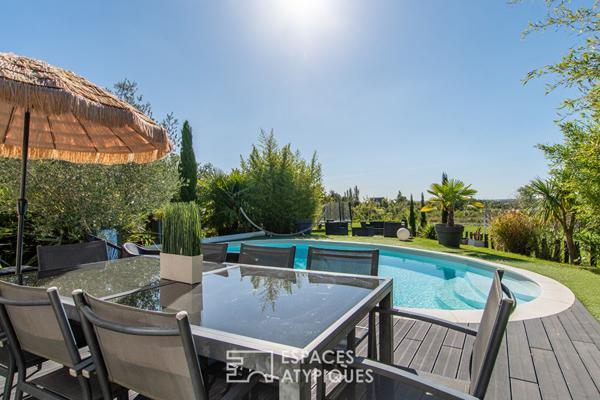 Maison familiale et contemporaine à l’esprit vacances