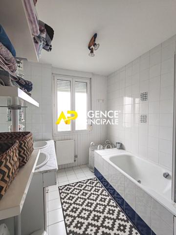 Maison Argenteuil 5 pièces de 100m² au sol (92 m2 habitables)- Secteur les Coteaux €349 000 ** - Référence 4531