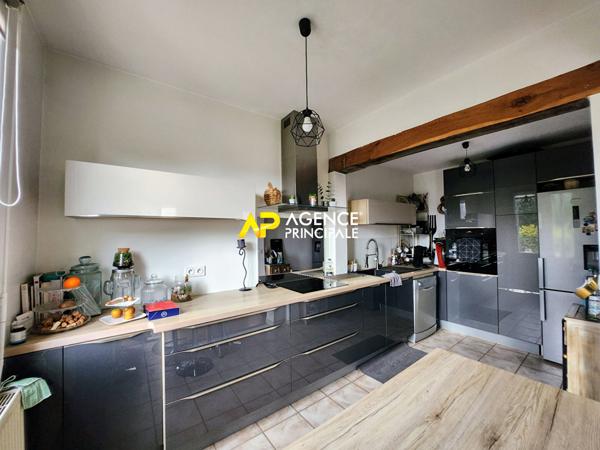 Maison Argenteuil 5 pièces de 100m² au sol (92 m2 habitables)- Secteur les Coteaux €349 000 ** - Référence 4531