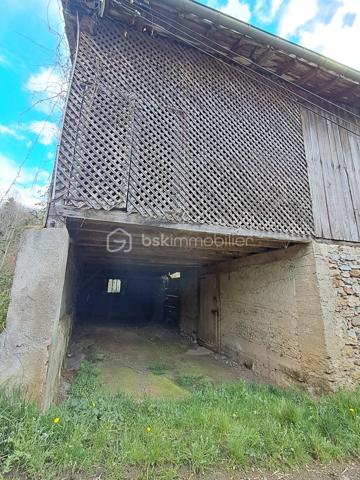 Terrain de 1 150 m²