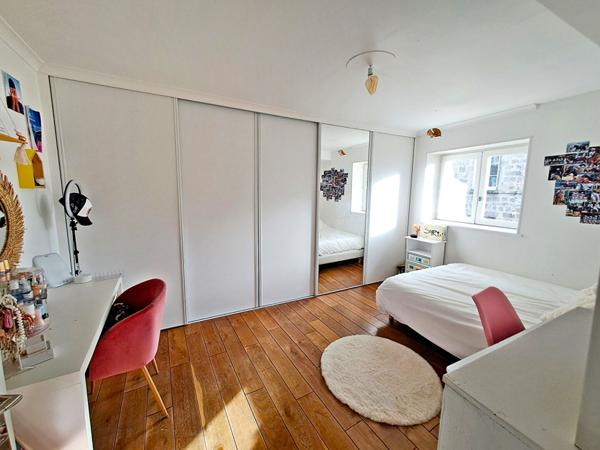 Maison Soucieu En Jarrest 7 pièces 175 m2