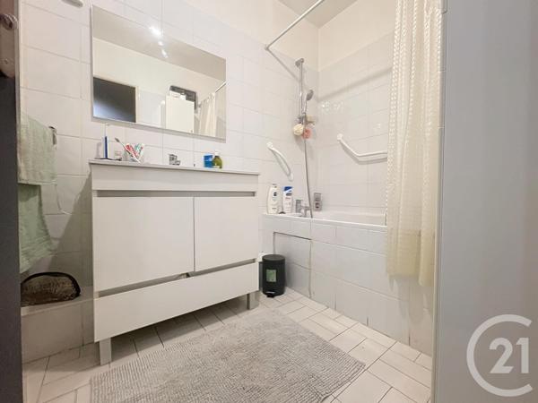 Appartement T4 à vendre  4 pièces - 82,88 m2 MARSEILLE - 13012