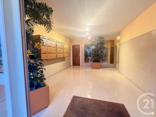 Appartement T4 à vendre  4 pièces - 82,88 m2 MARSEILLE - 13012