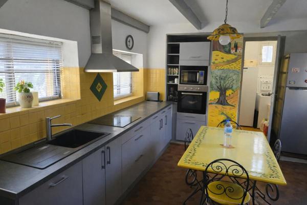 Villa 165 m² - 6 pièces et dépendances