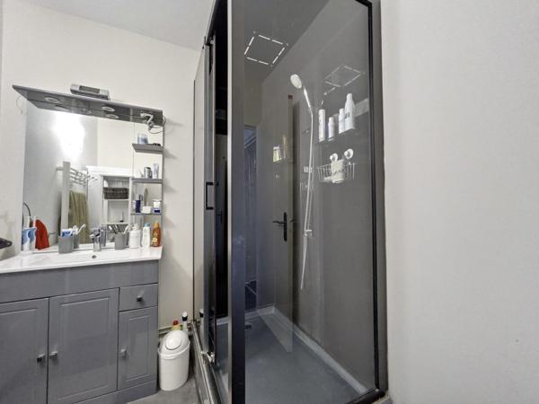 Appartement
         4 pièces
        - 75 m² Exclusivité 95 000 € *