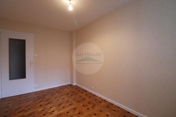 Quai Charles Roissard : T3 avec balcon et garage