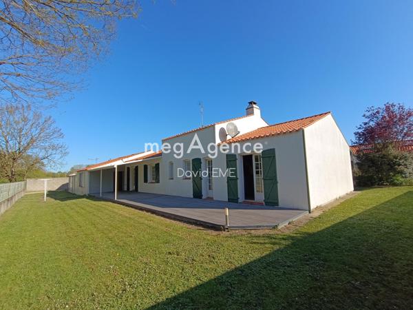 Maison à AIZENAY, 85190 - 6 pièces 131m²