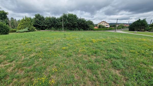Nancray - terrain à bâtir de 1556 m2