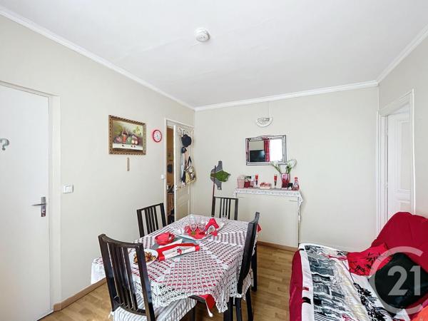 Appartement F2 à vendre  2 pièces - 31,40 m2 LE KREMLIN BICETRE - 94