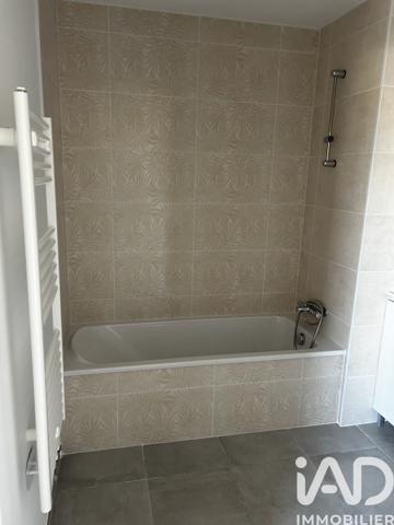 Appartement à vendre 4 pièces 113,6 m² Belleville-en-Beaujolais