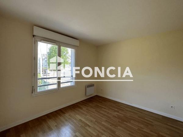 Location Appartement 2 pièces 39.54 m² - 1-3-5 AVENUE DE L'EUROPE Le Coudray 28630