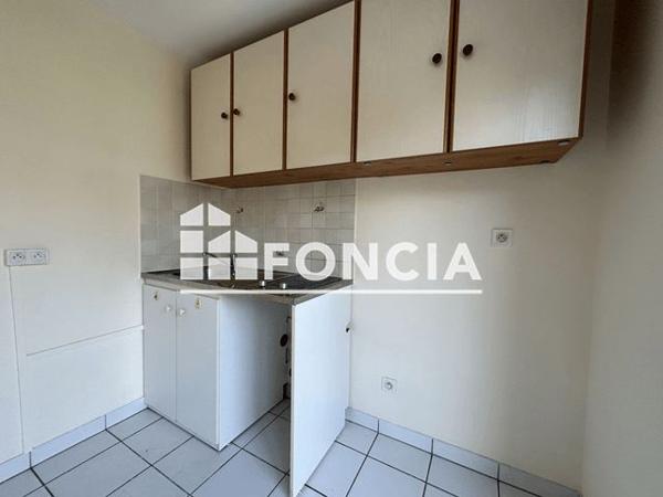 Location Appartement 2 pièces 39.54 m² - 1-3-5 AVENUE DE L'EUROPE Le Coudray 28630