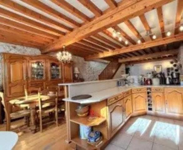 Vente Maison de village 6 pièces 162 m2 à Poncin